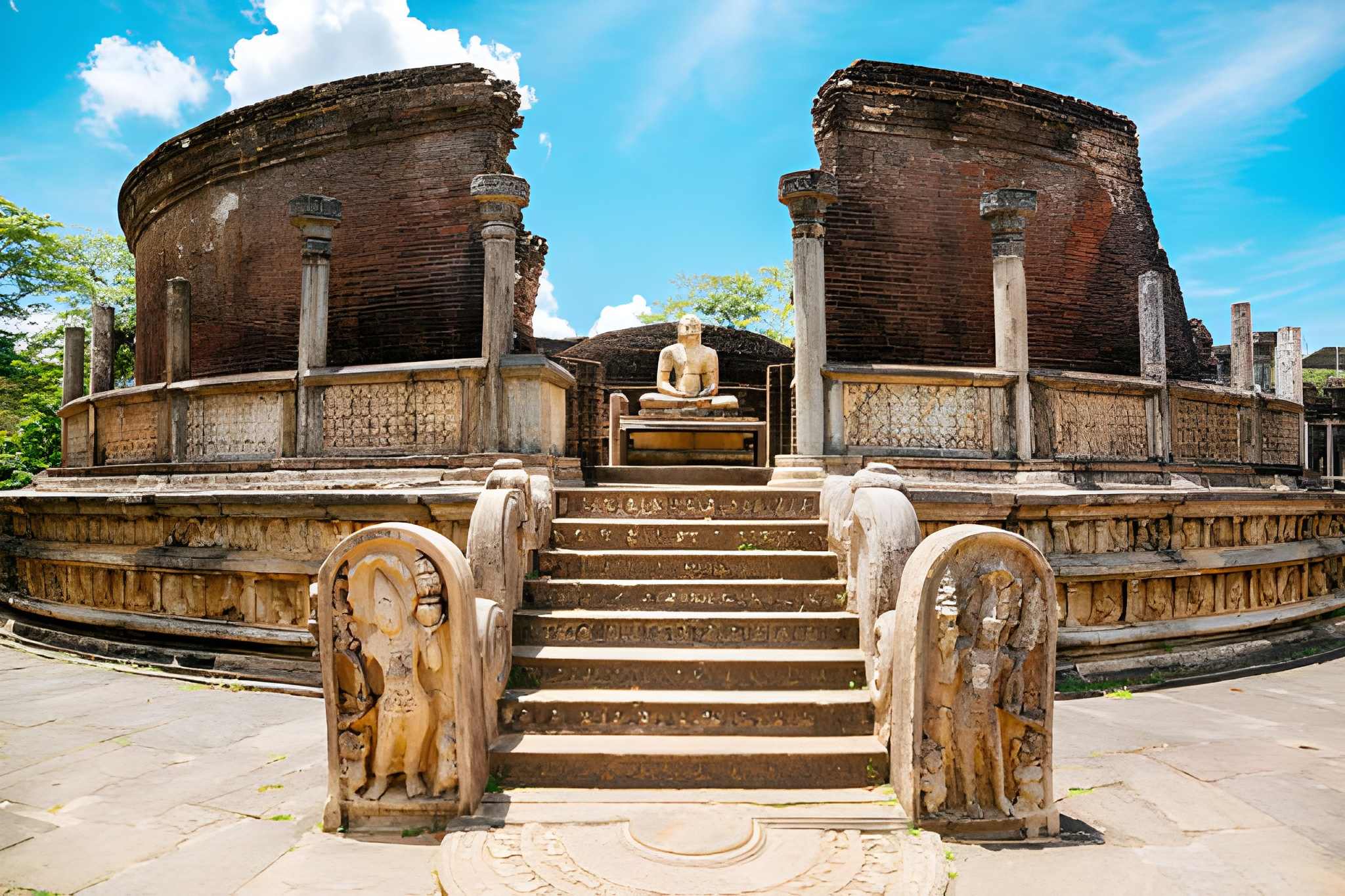Polonnaruwa Excursion